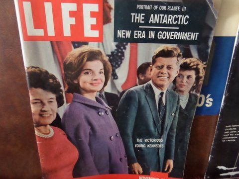 A WINDOW INTO AN HISTORIC EVENT, LOOK, LIFE, NEWSWEEK ETC. MAGAZINES COVERING JFK 