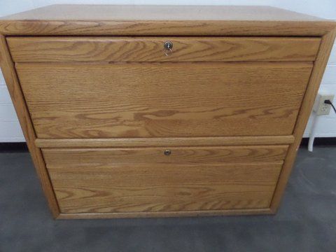 OAK TWO DRAWER LOCKING LATERAL FILE CABINET WITH KEY