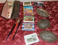 ANTIQUE VARIETY LOT - 1893 WORLDS FAIR TRAY, SEA LION CAVES TRAY,