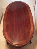 BEAUTIFUL RICH CHERRY FINISHED WOOD COFFEE TABLE