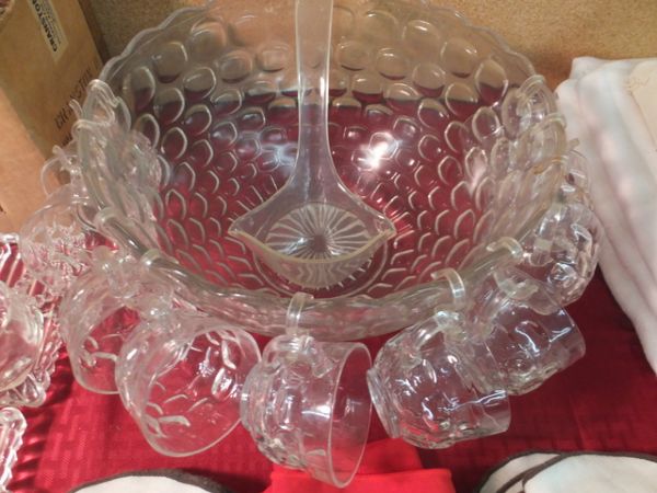 VINTAGE LUNCHEON SETS, PUNCH BOWL & TABLE LINENS