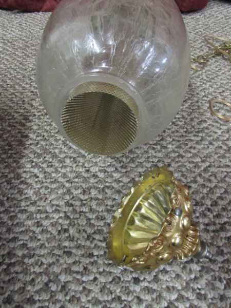 VINTAGE 1960'S HANGING CRACKLE GLASS,  LAMP 