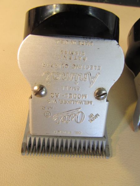 OSTER  ANIMAL CLIPPERS WITH MULTIPLE HEADS & BLADES 