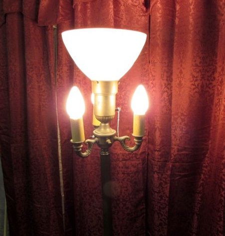 ANTIQUE BRASS FLOOR LAMP WITH MARBLE