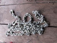 UNUSED "A" GRADE CHAIN WITH HOOKS
