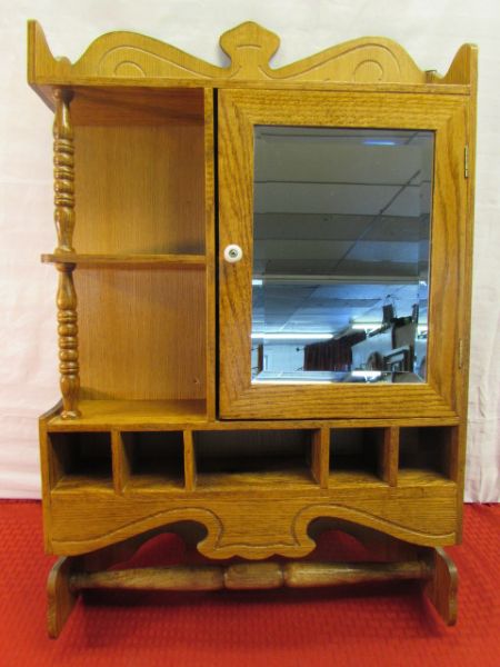 LOVELY OAK WALL CABINET WITH BEVELLED GLASS MIRROR 