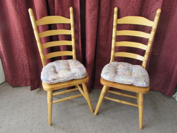 MATCHING PAIR OF ALL WOOD LADDER BACK CHAIRS 