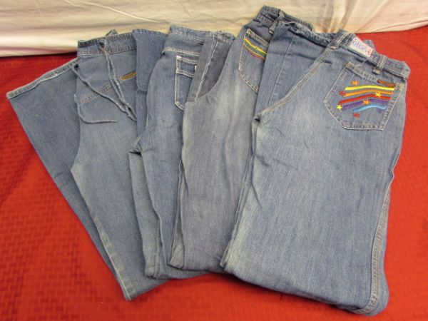 VINTAGE WIDE LEG JEANS FOR JUNIOR GIRLS - 4 PAIR WITH CUTE DETAILS