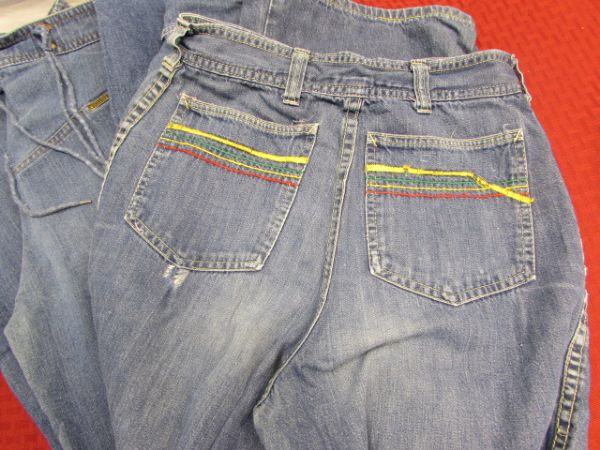 VINTAGE WIDE LEG JEANS FOR JUNIOR GIRLS - 4 PAIR WITH CUTE DETAILS