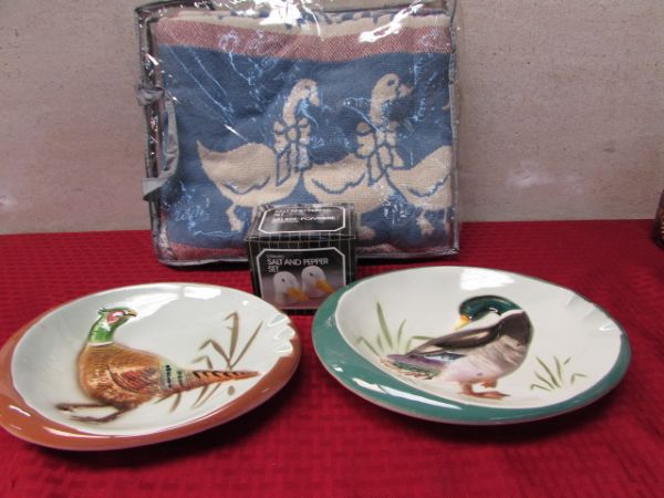 EVERYTHING DUCKY, 1950'S ASHTRAYS, NEW DUCK THROW & SALT & PEPPER SHAKERS