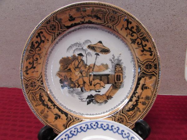 A COLLECTION OF BEAUTIFUL ASIAN DECORATIVE PLATES