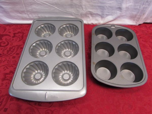 COOKIES, CAKES & MUFFINS-NICE BAKE WARE & SERVING TRAYS