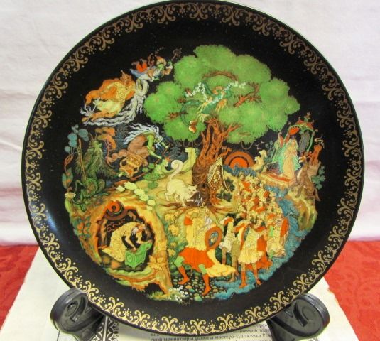 THREE LIMITED EDITION RUSSIAN LEGENDS COLLECTIBLE DECORATIVE PLATES 