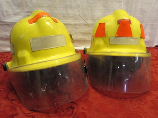 TWO FIRE CRAFT FIRE FIGHTER HELMETS - PROTECTION OR DÉCOR 