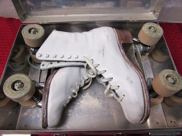 NICE PAIR OF VINTAGE  OFFICIAL ROLLER DERBY SKATES WITH ALUMINUM BOX