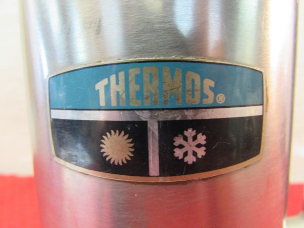 VINTAGE INSULATED BEVERAGE CONTAINERS - THERMOS