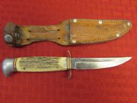 VINTAGE FRED MACOVERLAND BONE HANDLE STAG KNIFE WITH LEATHER SHEATH
