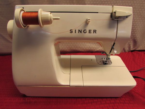 SINGER TOUCH-TRONIC 2010 MEMORY SEWING MACHINE 