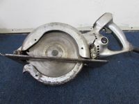 BLACK AND DECKER 7" WORM DRIVE SAW