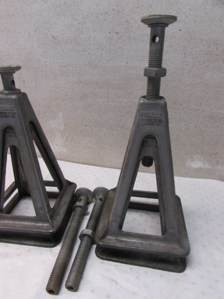 FOUR JACK STANDS