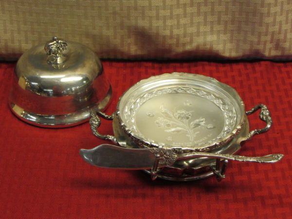 STUNNING ANTIQUE BARBOUR BROS. QUADRUPLE SILVER PLATE COVERED BUTTER DISH WITH KNIFE & LINER & TABLE RUNNER