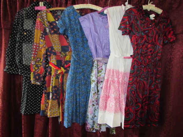 VINTAGE SHOPPING SPREE!  HUGE SELECTION OF NEVER WORN VINTAGE CLOTHES - DRESSES, TWO PIECE PEDAL PUSHER SET, SHORTS & MORE