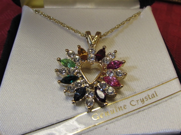 BEAUTIFUL NEW IN BOX CRYSTAL HEART NECKLACE, TREASURE CHEST CHARM BRACELET & PRETTY FRAMED ART