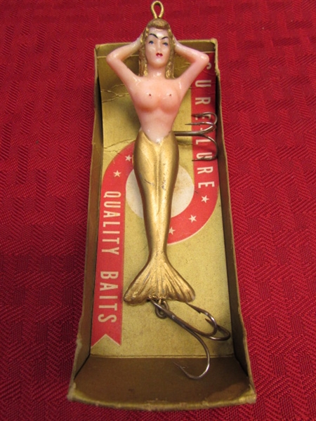 VINTAGE SURE LURE VIRGIN MERMAID FISHING LURE W/BOX FROM THE 1950'S-1960'S