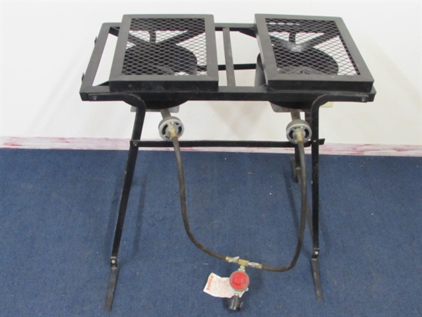 OUTFITTERS PROPANE DUAL BURNER GRILL & CAMP STOVE