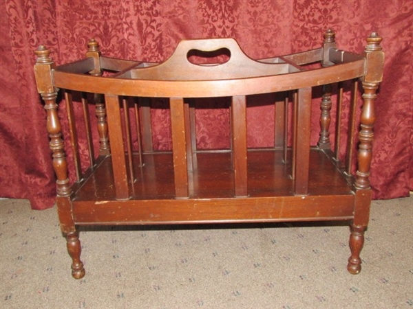 LOVELY ANTIQUE TURNED WOOD MAGAZINE/BOOK RACK - ROOM FOR LOTS OF MAGAZINES