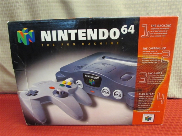 NINTENDO 64 GAME CONSOLE WITH 2 CONTROLLERS IN ORIGINAL BOX 