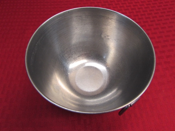 MIX IT UP - 4 STAINLESS STEEL MIXING BOWLS - SMALL TO VERY LARGE & 3 TINY BOWLS!