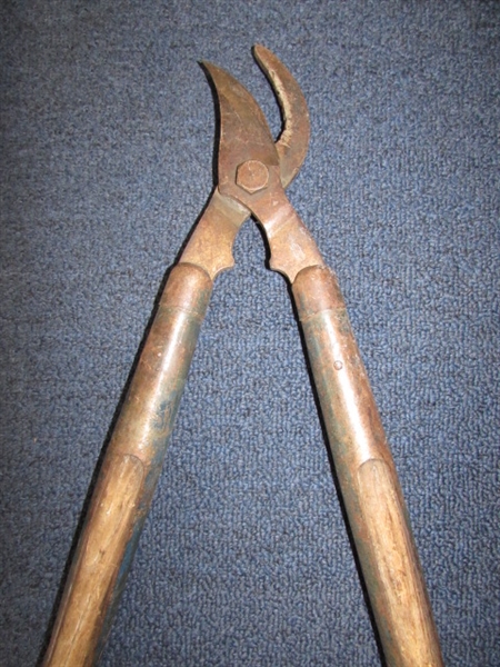 GRANDPA'S ANTIQUE POST HOLE DIGGER, USA MADE PLANE PLUS VARIOUS OTHER RUSTIC  VINTAGE TOOLS