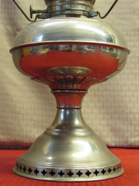UNIQUE & ANTIQUE NICKEL PLATED BRASS RAYO HURRICANE LAMP