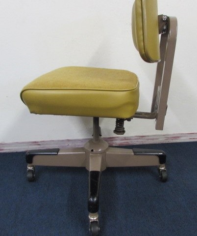 RETRO  DURABLE METAL  OFFICE CHAIR WITH UPHOLSTERED SEAT & BACK REST