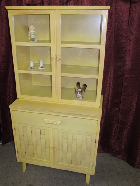 THE ORIGINAL SHABBY CHIC-CHARMING CHINA HUTCH WITH GLASS PANE DOORS, DRAWER & CUPBOARD, PLUS KNICK KNACKS