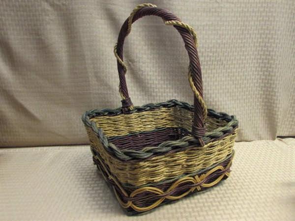 FABULOUS & FRUITY FALL DÉCOR- 7 HIGH QUALITY BASKETS FOR DECORATION OR GIFT GIVING & DECORATIVE FRUIT