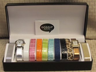 NEW IN BOX & SUPER CUTE WOMENS 12 BAND INTERCHANGEABLE WATCH SET