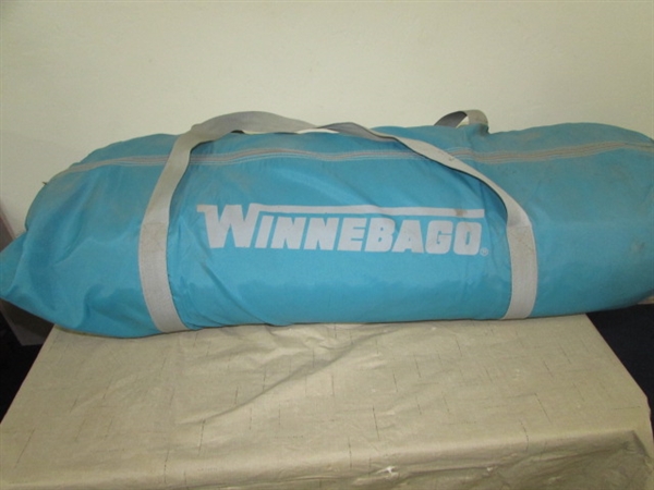 WOW! WINNEBAGO TENT 10 X 12 LIKE NEW WITH STORAGE BAG