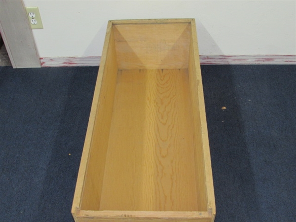 NO IT'S  NOT A COFFIN  IT'S AN UNFINISHED   LARGE SOILD WOOD BOX THAT NEEDS A JOB