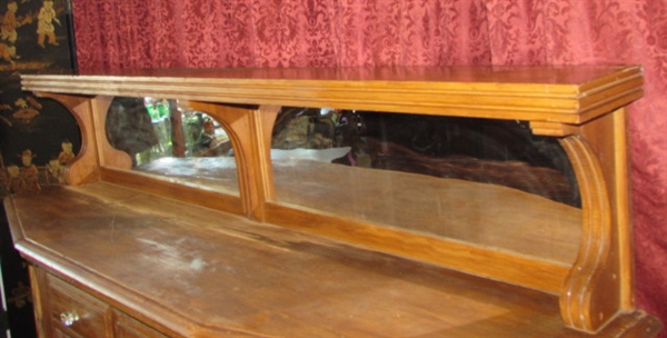 CARVED WOOD SHELF WITH DOUBLE MIRRORS 