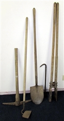 CAN YOU DIG IT?  FIVE STURDY WOOD HANDLED YARD TOOLS FOR DIGGING!