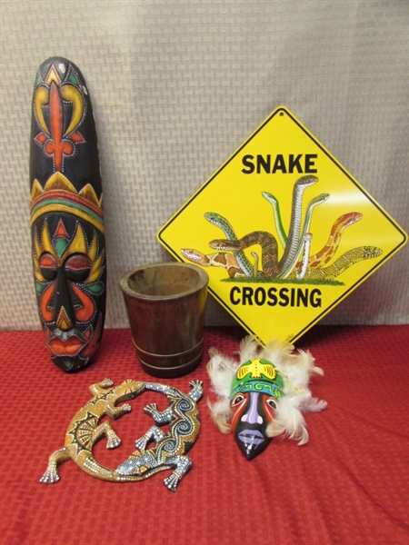 BRIGHTEN UP YOUR GARDEN OR A LIVELY SPOT IN YOUR HOME WITH NATIVE MADE MASKS, WOOD POT, GECKOS & A SNAKE CROSSING SIGN