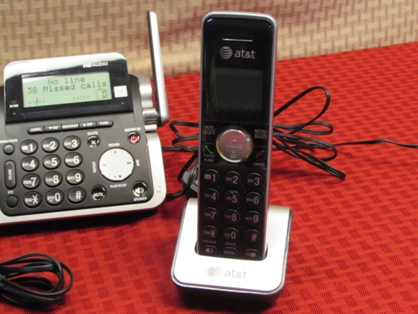 AT&T FOUR HANDSET ANSWERING SYSTEM