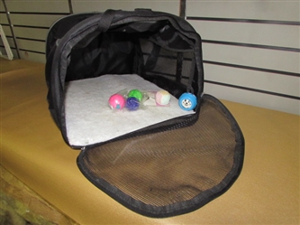 NICE SOFT SIDED PET CARRIER FOR SMALL ANIMAL WITH SOFT BED, MESH SIDES & TOYS!