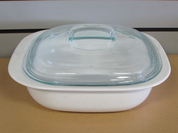 TIME FOR SOME COMFORT FOOD! CORNING WARE DUTCH OVEN & TWO PYREX CASSEROLE DISHES