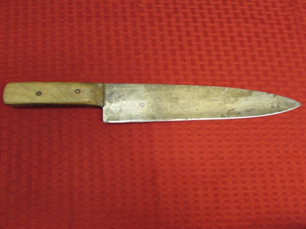 QUITE OLD FULL TANG WOOD HANDLED KNIFE APPEARS TO BE HAND CRAFTED! NICE COLLECTIBLE