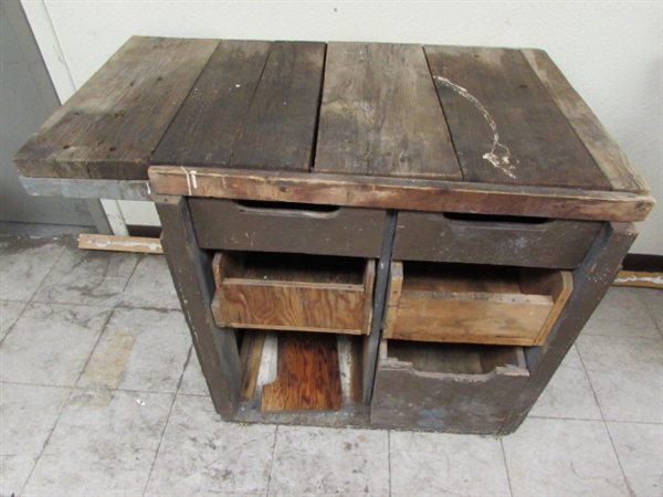 PRIMITIVE WORK BENCH WITH DRAWERS