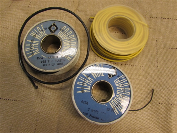 LOADS OF INSULATED ELECTRICAL WIRE, MANY DIFFERENT GAUGES