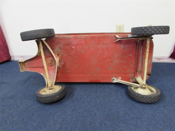 DARLING LITTLE RED WAGON-READY FOR A LITTLE ONE'S ADVENTURES OR TOTING PLANTS IN THE GARDEN